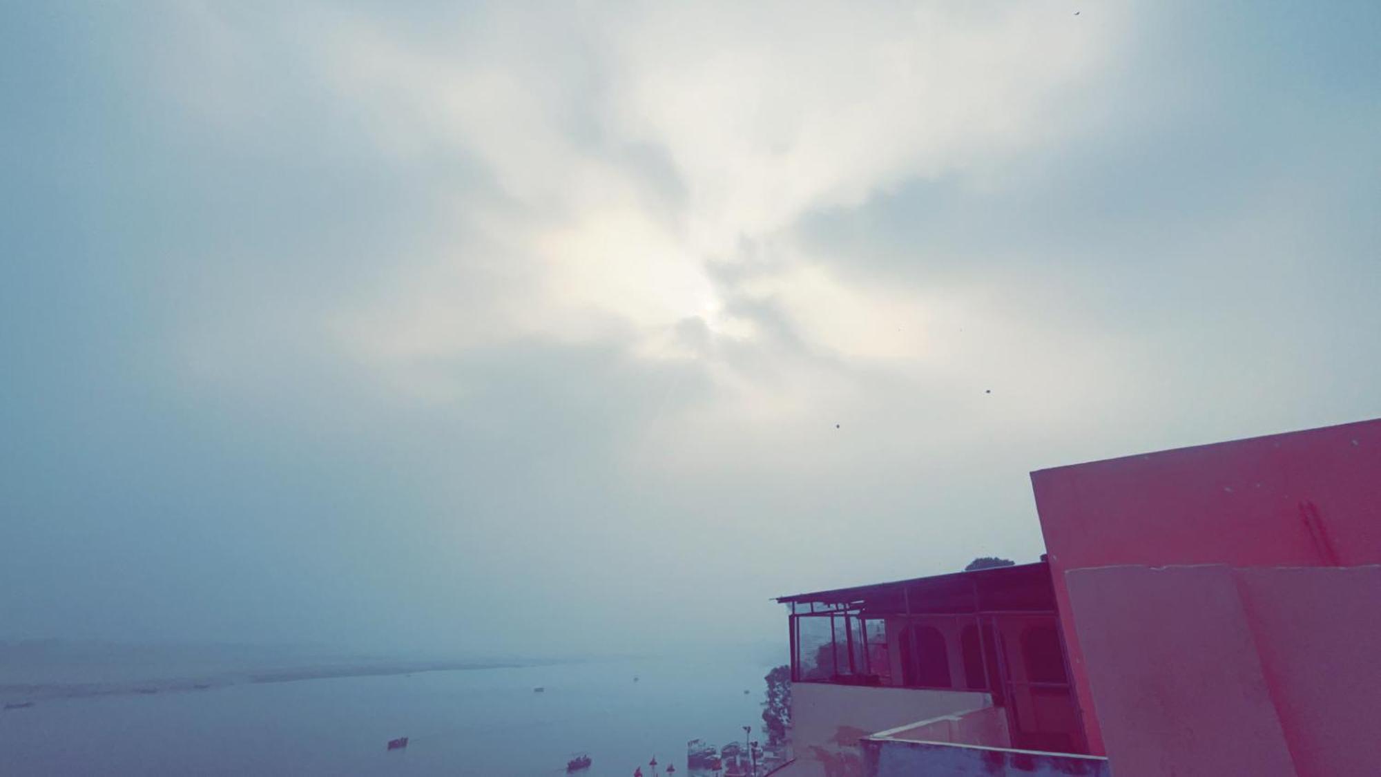 Tandon Lodge On The Ganga Ghat Homestay 바라나시 외부 사진